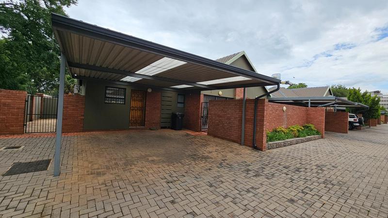 To Let 2 Bedroom Property for Rent in Die Bult North West